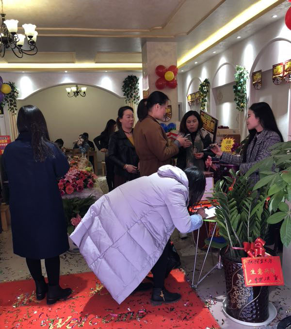 喬瓦尼藝術涂料體驗館（廣西來賓）重裝開業，開啟2018新篇章