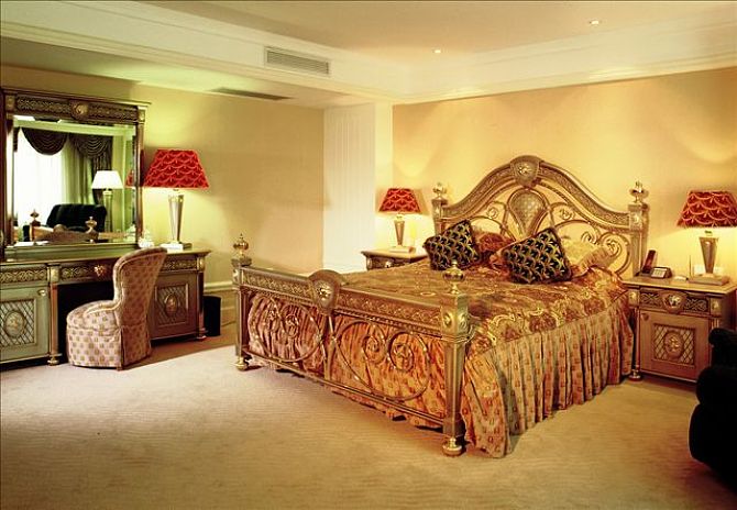 GIOVANNI喬瓦尼藝術涂料讓愛其綻放