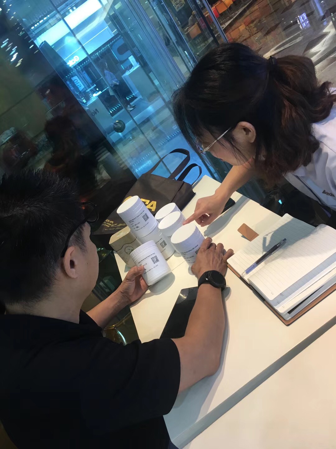 阿里大師藝術水漆