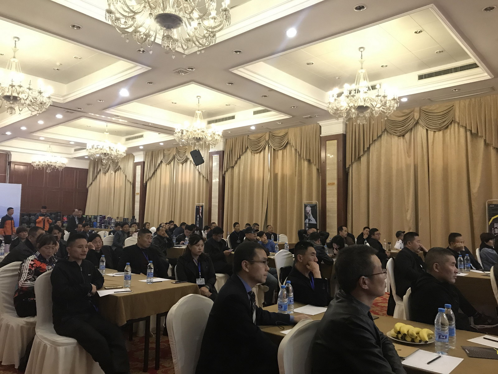 阿里大師藝術水漆